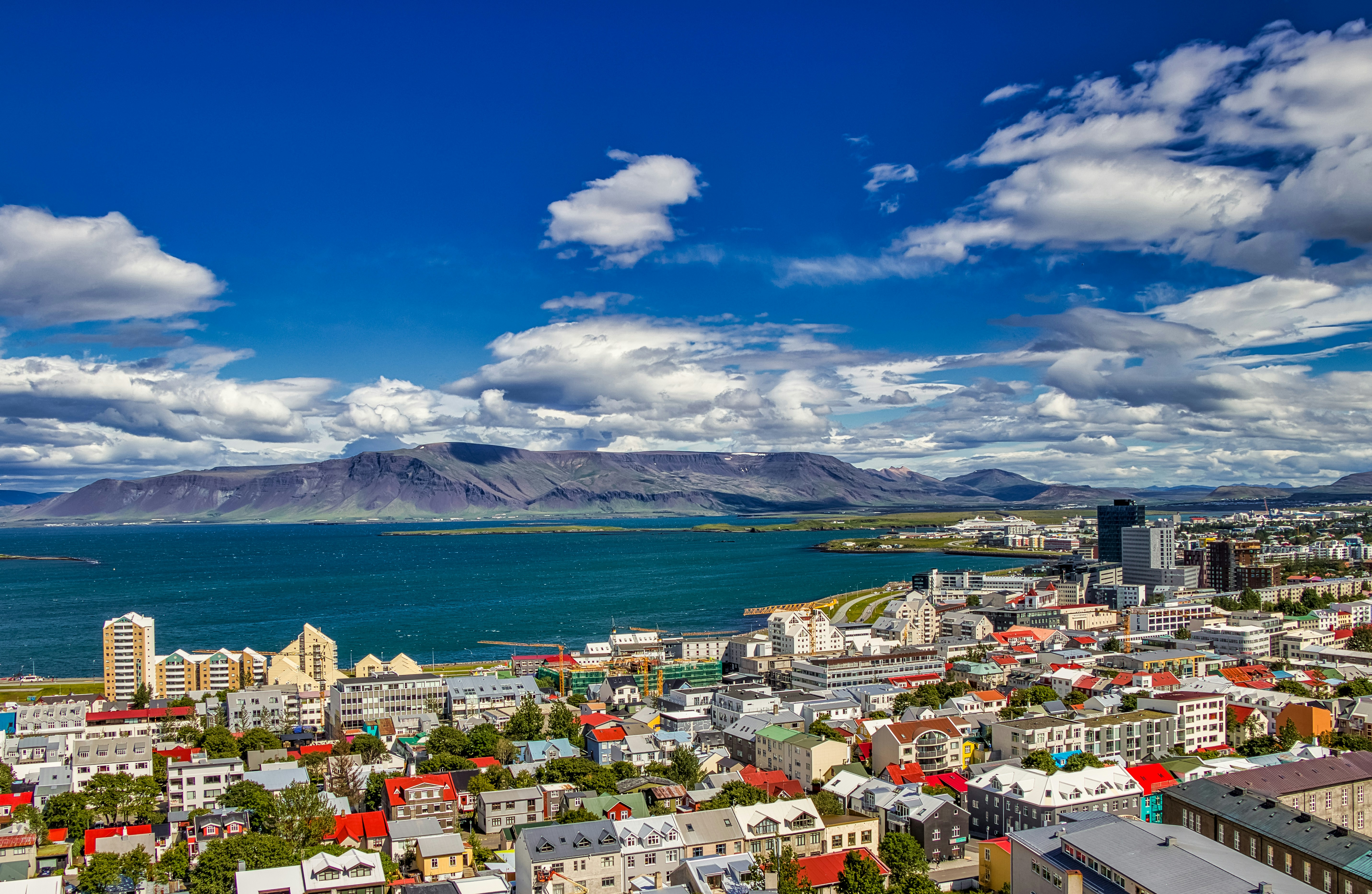 Keflavik Airport to Reykjavik private transfer